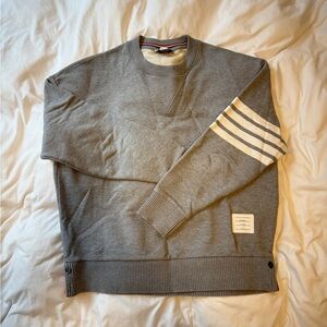 Thom Browne
Engineered 4-Bar Oversized Jersey Sweatshirt